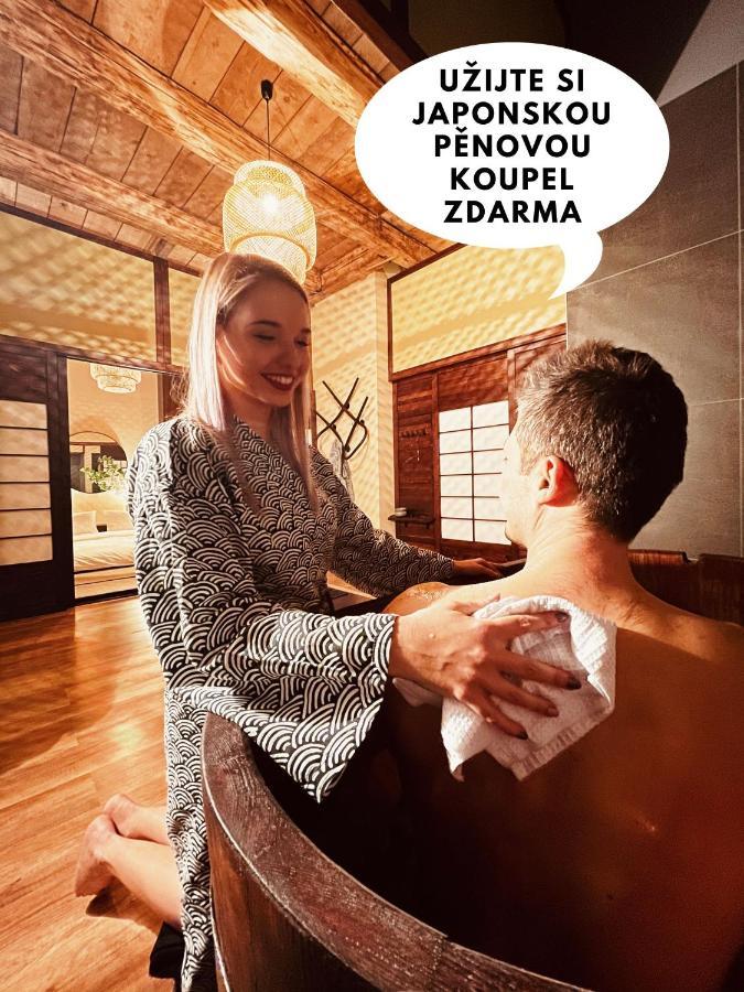 Zážitková noc OROOM Japonsko Brno Esterno foto